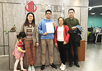設(shè)計(jì)很專業(yè)，服務(wù)態(tài)度也好！
